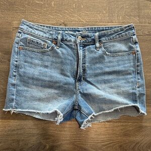 Old Navy Light Wash Denim Cutoff Shorts